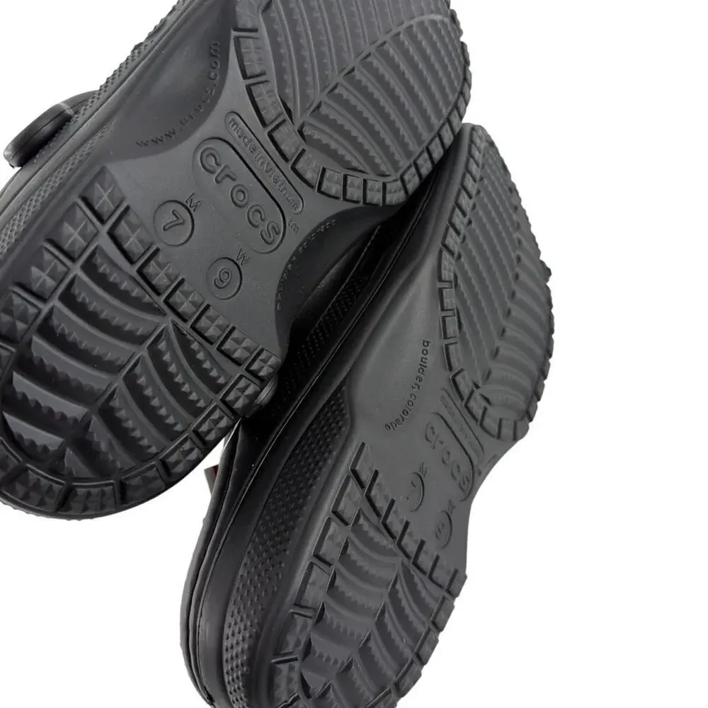 Crocs Unisex Black Baya Lined Clogs Size M's 7 W's 9